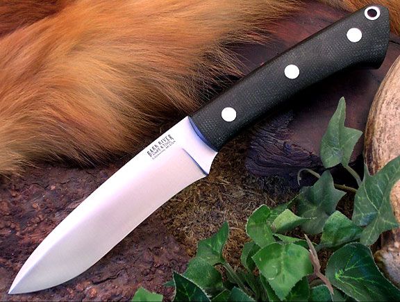 Fox River : un coltello pratico e comodo da usare durante le battute dci caccia