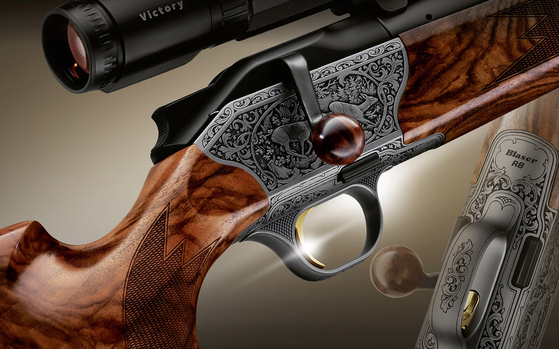 Blaser R8