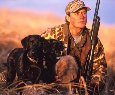 Cacciatore con cane Cacciatore con cane