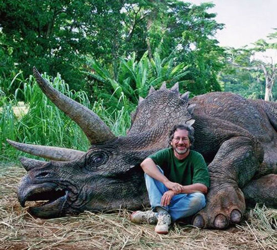 Jurassic Park - Steven Spielberg con Triceratopo