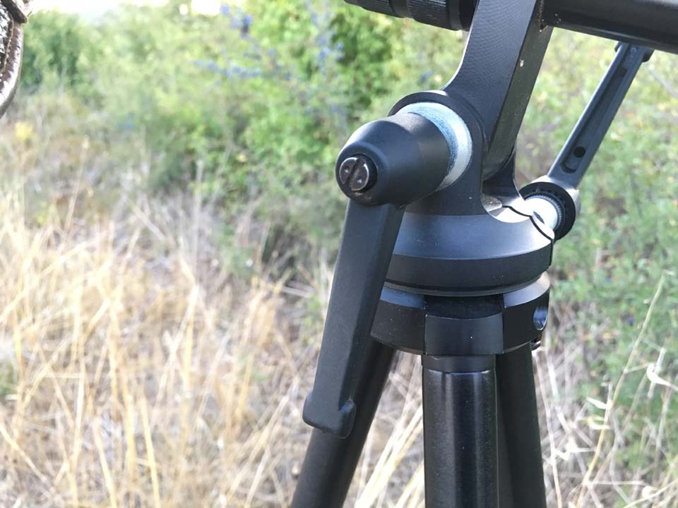 Bipiede Leggero In Metallo Che Fornisce Stabilità Per La Caccia E