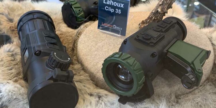 IWA 2022 – Alcuni scatti dai padiglioni espositivi..