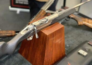 Cosmi presenta la nuova carabina bolt action