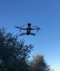drone con telecamera termica