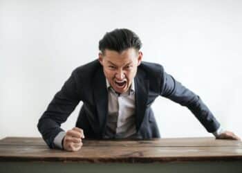 Condannato chi offende i cacciatori: il diritto di critica non equivale al diritto di offesa