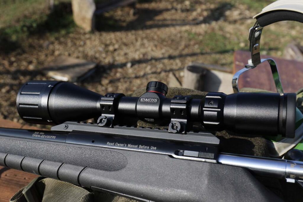 Simmons Optics 8-Point 6-18x50