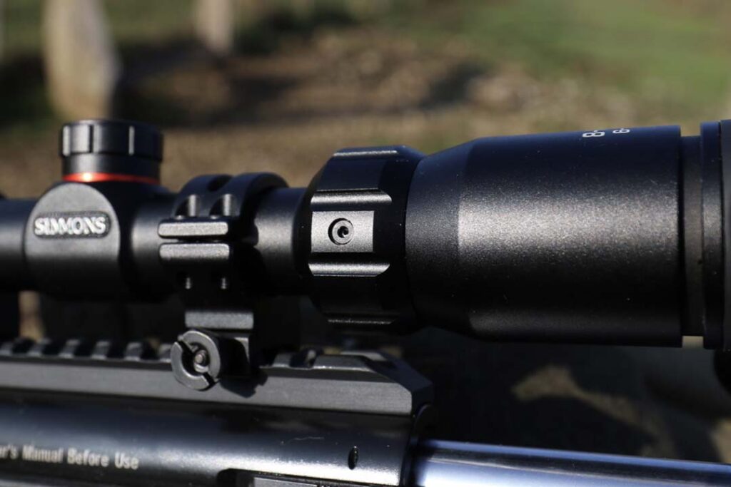 Simmons Optics 8-Point 6-18x50