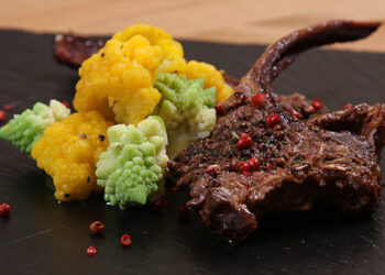 Franchi Food Academy: Tomahawk di capriolo con insalata di cimette