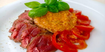 Ricette Franchi Food Academy: lombo di capriolo alla brace con pappa al pomodoro