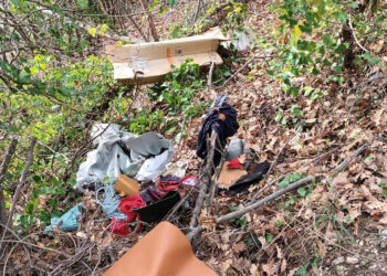 Tolentino (MC), scoperti rifiuti di ogni genere grazie ai cacciatori