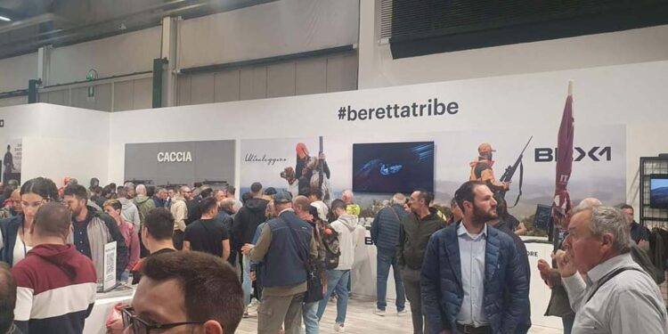 CACCIA VILLAGE 2023: 34 mila visitatori in tre giorni hanno trasformato l’Umbria in capitale del mondo venatorio.