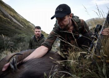 Sako lancia la nuova serie di carabine Sako 90