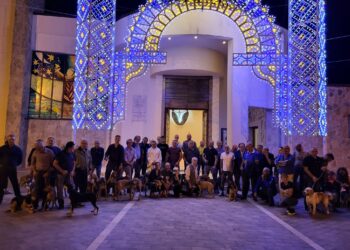 A Salerno massiccia partecipazione per la benedizione dei cani