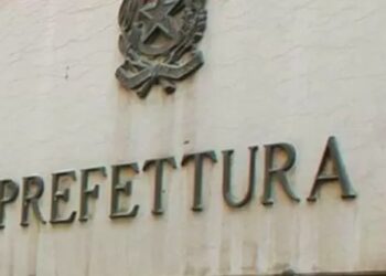 Prefettura e Ministero impiegano più di un anno per esaminare una richiesta di porto d’armi: condannati