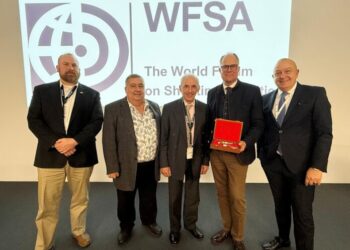 FACE. Al presidente onorario Torbjörn Larsson lo “Shooting Ambassador Award”