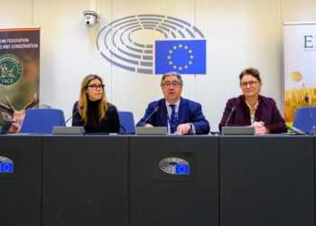 Intergruppo “Biodiversità, Caccia, Campagna” del Parlamento UE parte con un forte sostegno