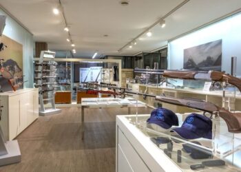 Porte aperte in Sabatti: dal 21 al 26 luglio visite alla fabbrica e allo showroom