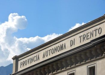La Provincia di Trento premia i cacciatori con 50 anni di attività