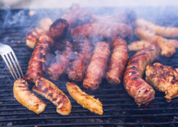 Unione Europea, i termini “hamburger” e “salsiccia” non potranno essere usati per i prodotti vegetali