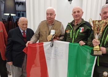 La cinofilia bergamasca esulta: Elio Mascheretti Campione del Mondo nel Sant’Uberto