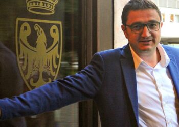 Fugatti assolto per l’abbattimento dell’orso M90, la soddisfazione della Provincia di Trento