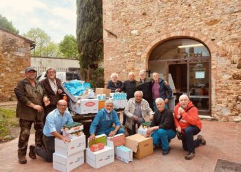 A San Gimignano i cacciatori hanno donato carne di selvaggina alla Caritas