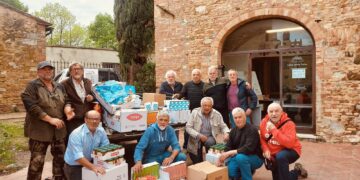A San Gimignano i cacciatori hanno donato carne di selvaggina alla Caritas