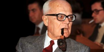 I lupi hanno preso d’assedio la tomba e la casa natale-museo di Sandro Pertini