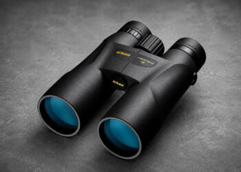 Nikon Prostaff 5 12×50: il binocolo che spinge lo sguardo oltre ogni distanza