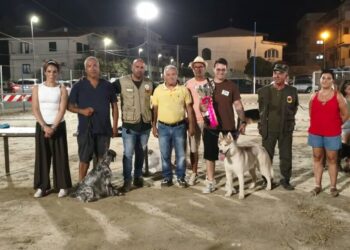 A Strongoli (KR) il gran cuore dei cacciatori: il ricavato dell’esposizione canina devoluto alla lotta contro i tumori